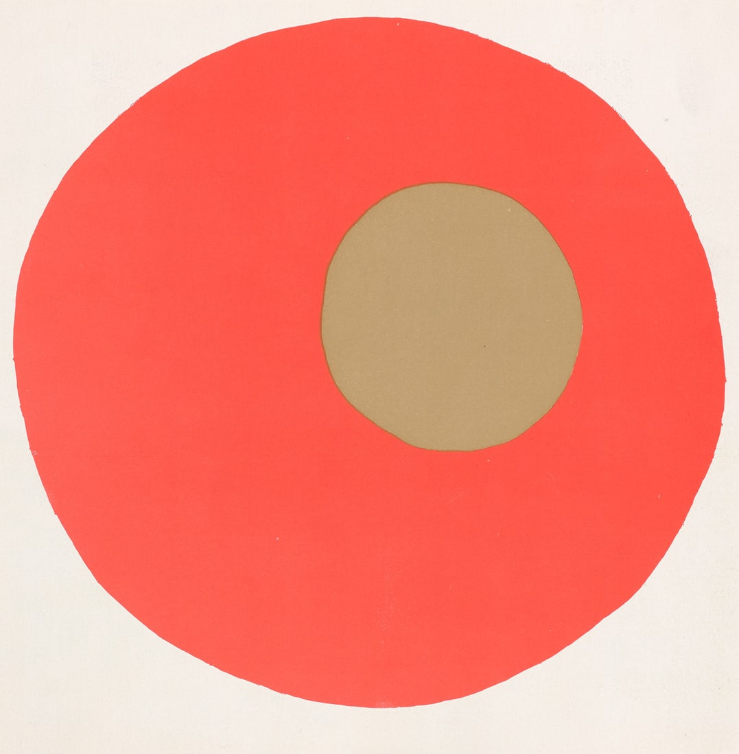 Fontana, Nach Lucio o.T. 1961. Siebdruck in Rot und Gold auf glatten Vélin. 22,3 x 21,8 cm. (27: Fontana, Nach Lucio o.T. 1961. Siebdruck in Rot und Gold auf glatten Vélin. 22,3 x 21,8 cm. (27 x 27,5 cm). Montiert auf weißen Papier mit typographischer Jahreszahl recto und verso. - Mit m