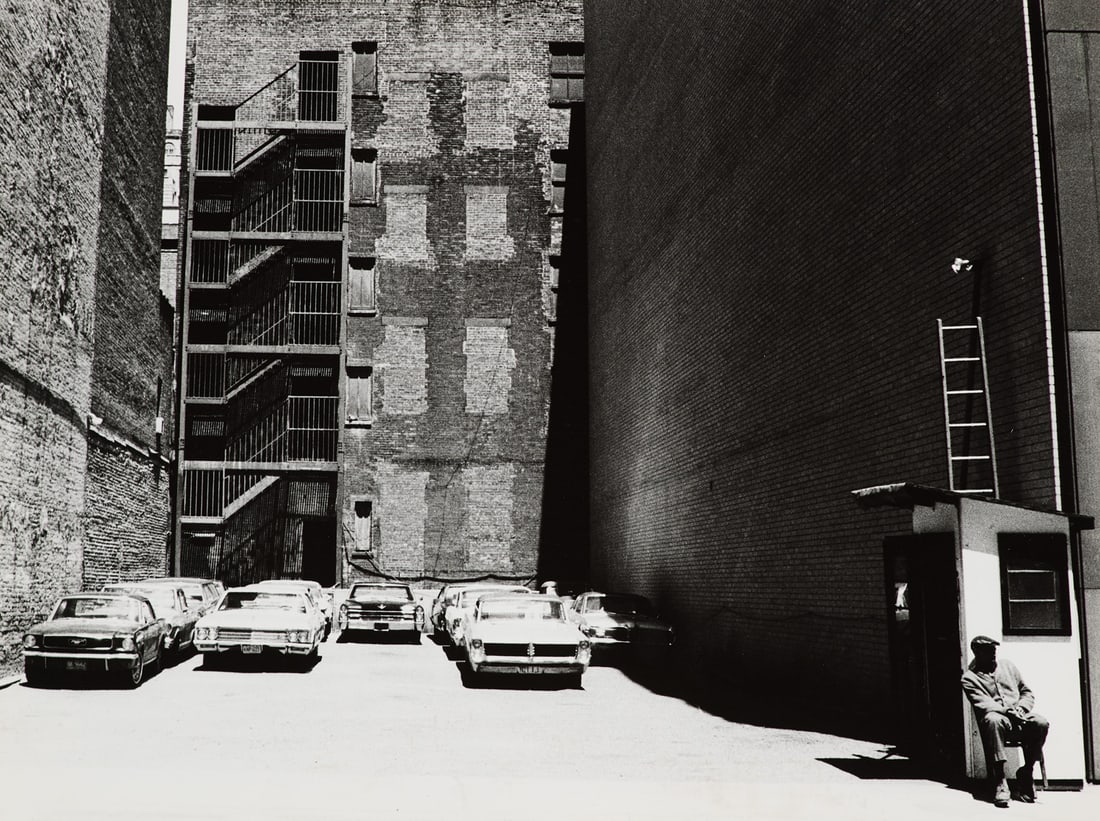 Jacoby, Max o.T. (Parking Lot New York). 1970er Jahre. Silbergelatineabzug auf Photopapier. 30 x 40 (1 of 1)