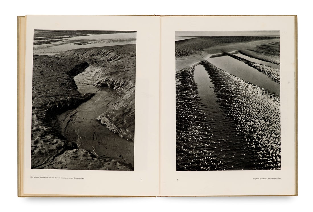 Ehrhardt, Alfred Das Watt. Mit zahlreichen photographischen Abbildungen. Hamburg, Ellermann, 1937. (1 of 1)