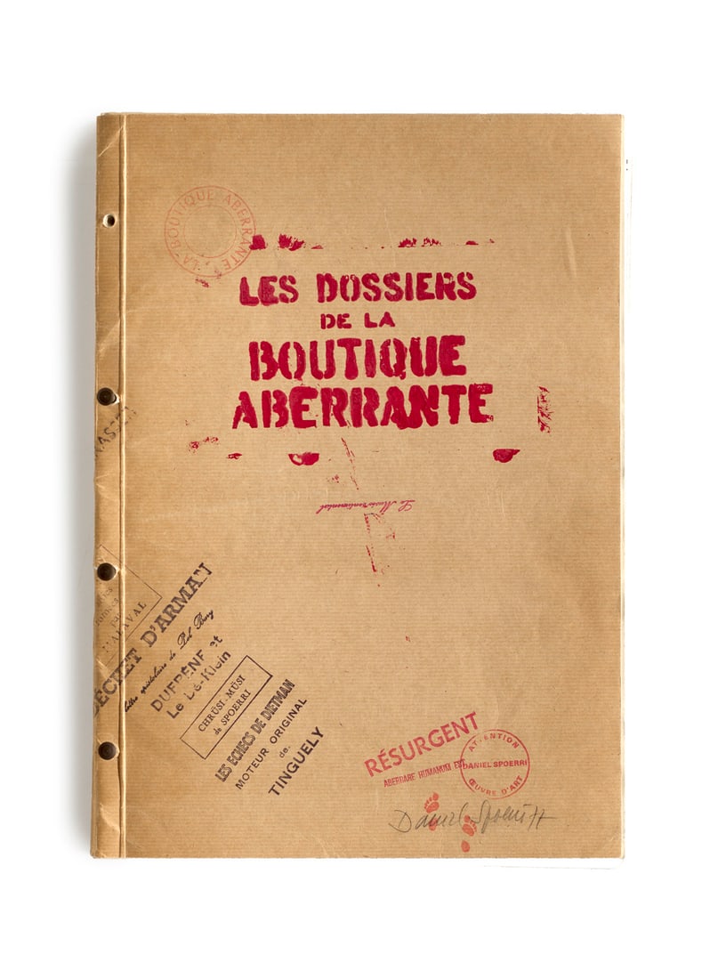 Spoerri, Daniel Les Dossiers de la boutique aberrante. Mit zahlreichen Abbildungen. O.O, 1977. Ca. (1 of 2)