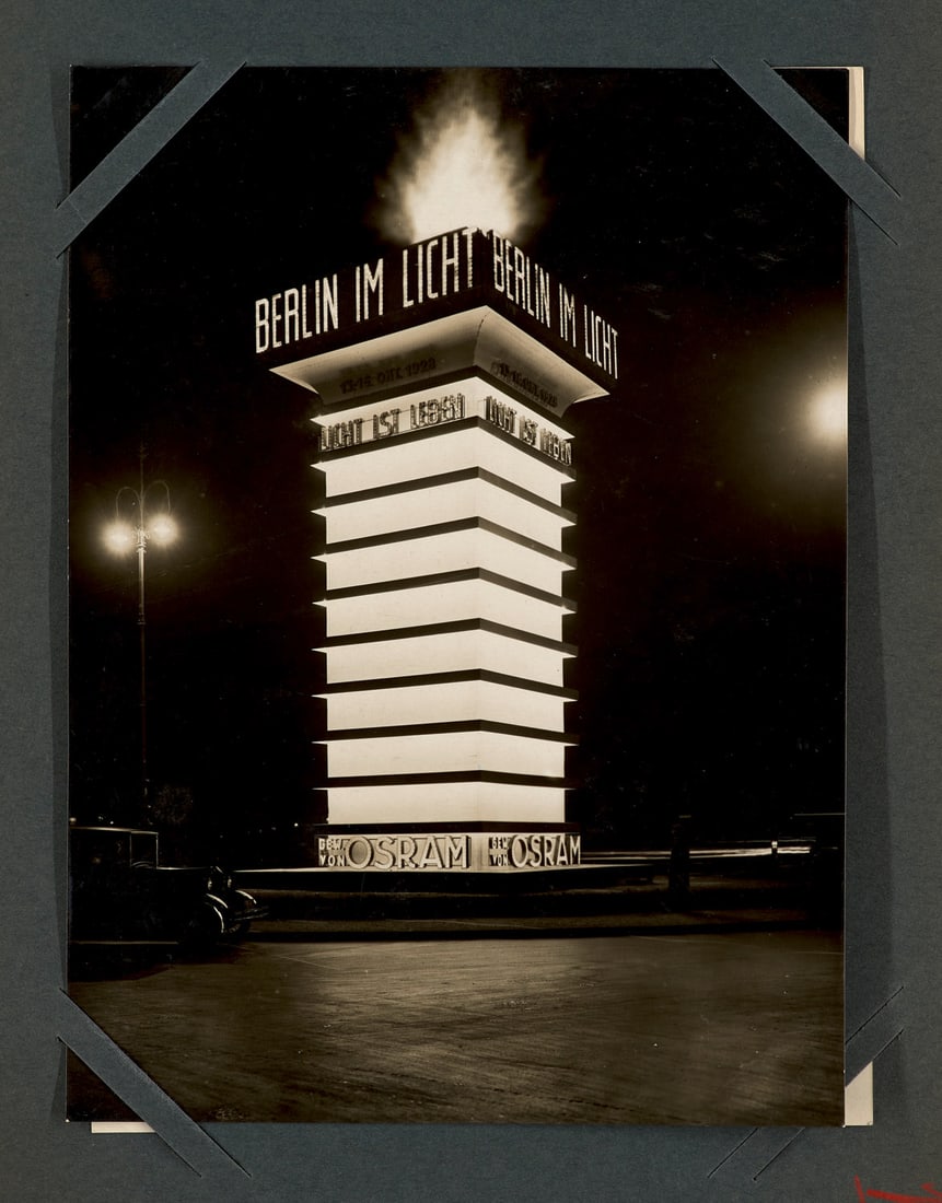 Höhlig, Martin Berlin im Licht (DTitel). Sammlung von 100 großformatigen OPhotographien (1 of 4)