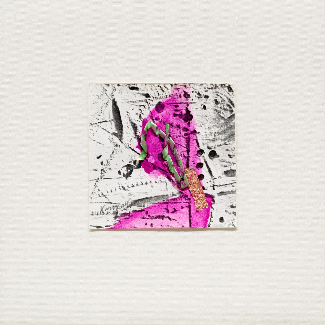 Ida Karskaya 4 Arbeiten. 1960er Jahre. Je Mischtechnik mit Acryl und Aquarell auf Velin. 9 x 17,7 cm: Ida Karskaya4 Arbeiten. 1960er Jahre. Je Mischtechnik mit Acryl und Aquarell auf Velin. 9 x 17,7 cm bis 13 x 12,5 cm. Je signiert, verso je mit typographischem Galerie-Etikett am Rahmen. Je punktuell 