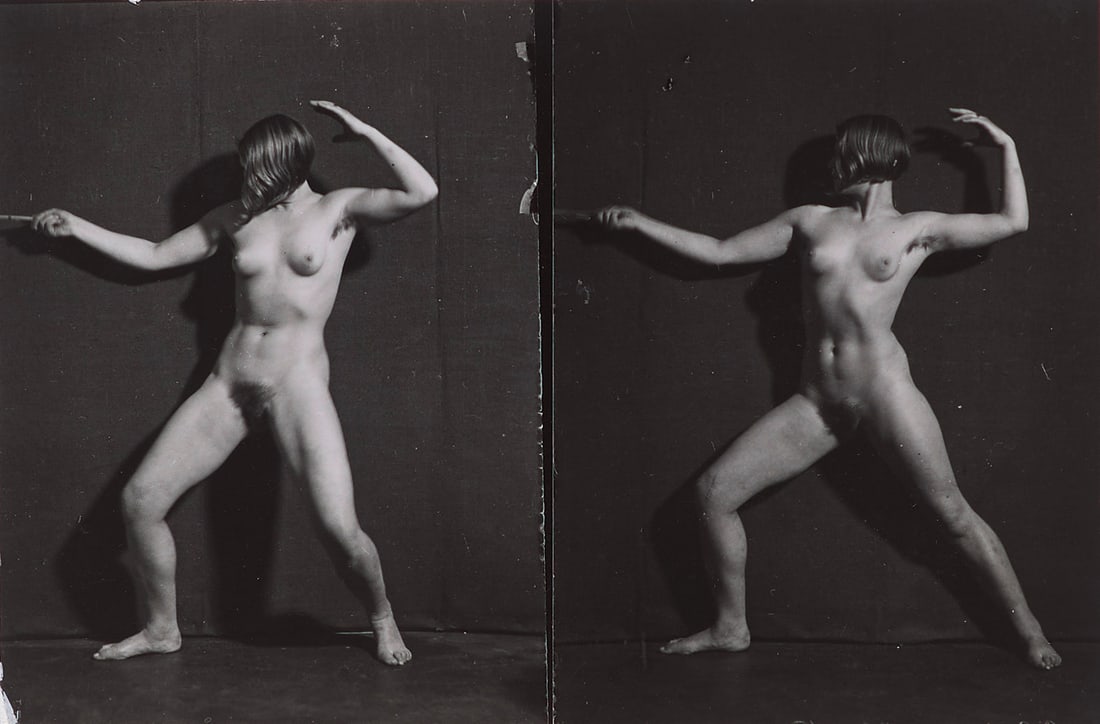 Friedrich Seidenstücker Ilka Dieball in doppelter Pose. Um 1932/33. Silbergelatine. (1 of 1)