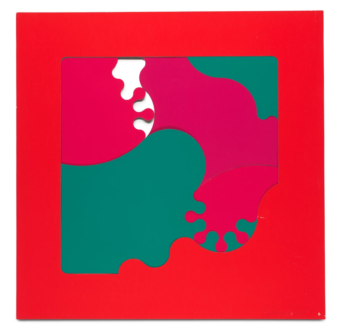 Karl Gerstner AlgoRhythmus (6). Schablonenbild. Um 1975. Multiple aus 5 ausgestanzten, farbig: Konkrete KunstKarl GerstnerAlgoRhythmus (6). Schablonenbild. Um 1975. Multiple aus 5 ausgestanzten, farbig serigraphierten Kartons, übereinandergelegt. Je 60 x 60 cm. 1 Arbeit signiert und nummer