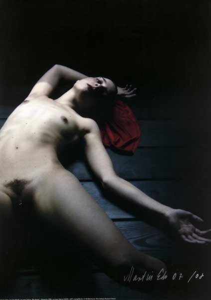 Eder, Martin (1968 Augsburg) Les Nus #0418. (Aus dem: (1968 Augsburg) Les Nus #0418. (Aus dem Zyklus "Die Armen"). 2008. Farboffset. 84 x 59,4 cm. Signiert und datiert "07/08". An der unteren Blattkante typographisch bezeichnet. artinfo, 2008, 04-03, S.1