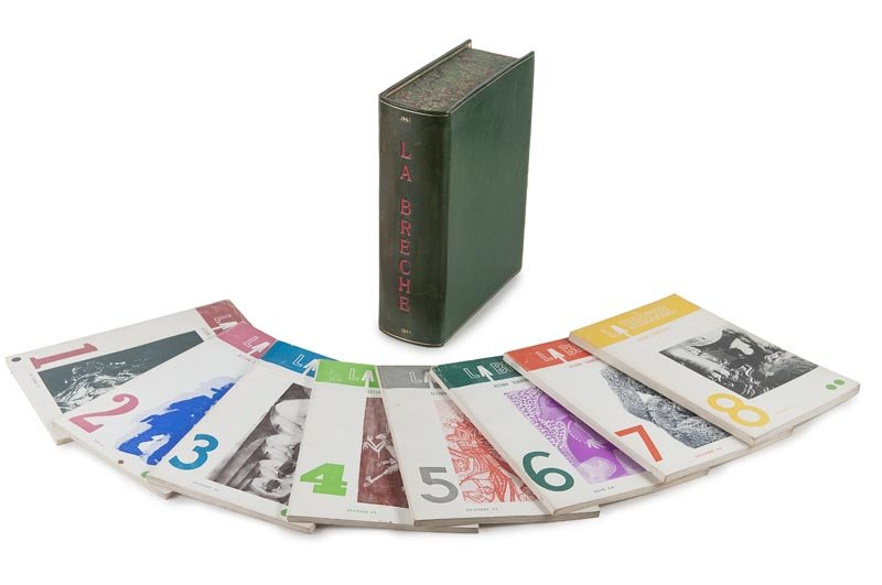 Revue La Breché. Action Surréaliste. Herausgegeben von: Revue La Breché. Action Surréaliste. Herausgegeben von André Breton. Bd. 1-8. (1961-1965). Grüne Maroquin-Kassette mit goldenen Fileten, Eckfleurons und marmoriertem Buntpapier. Illustr. OUmschlä