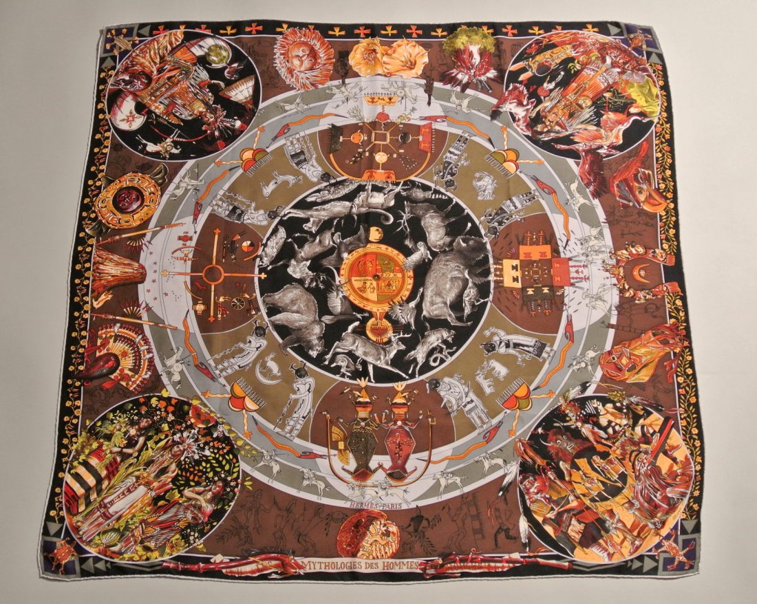 HERMES Paris "Mythologie des Hommes" by Kermit Oliver B: HERMES Paris "Mythologie des Hommes" by Kermit Oliver Brown silk scarf (very good condition) Carré en soie brune (très bon état)