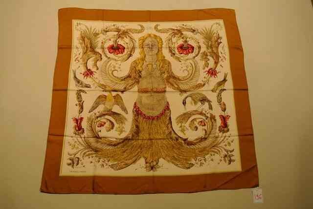 HERMES Paris "Cerès" by Françoise Faconnet Brown silk s: HERMES Paris "Cerès" by Françoise Faconnet Brown silk scarf (good condition) Carré en soie brune (bon état)