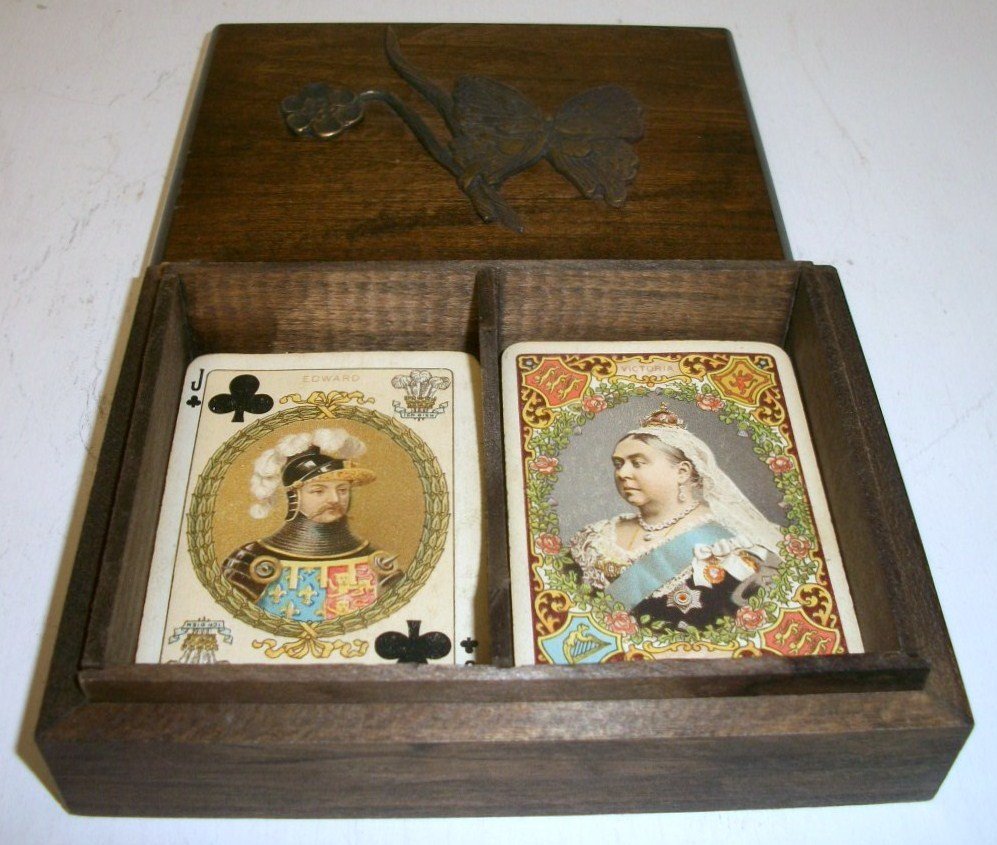 Queen Victoria Playing cards Ca. 1900: Complete 52 card deck Ca. 1900 with wooden box