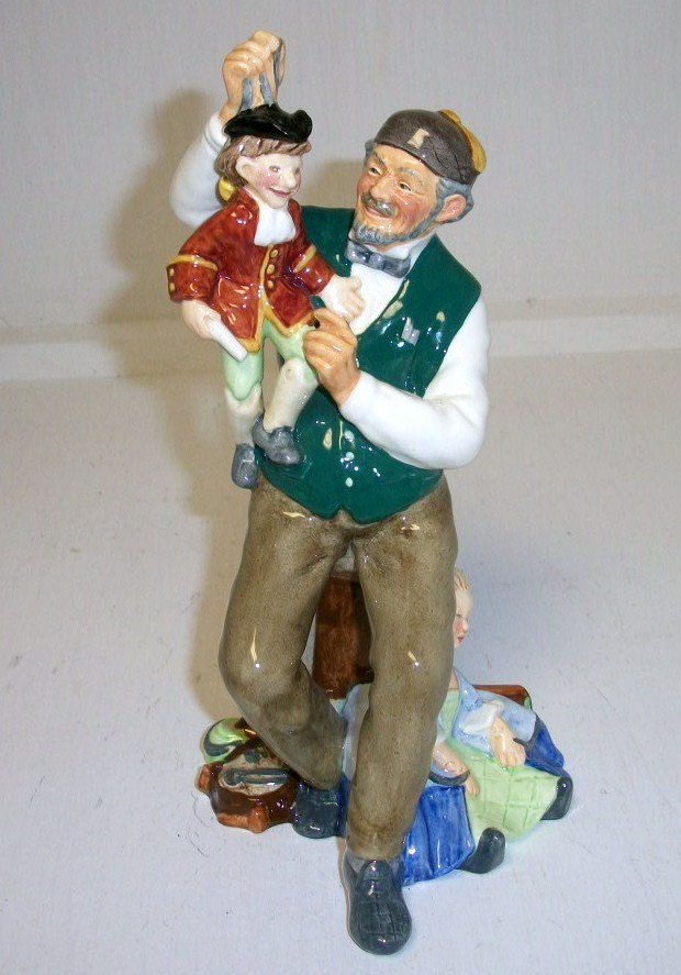 Royal Daulton Puppet Maker figurine: 7 1/2" tall 1961 Royal Daulton green mark