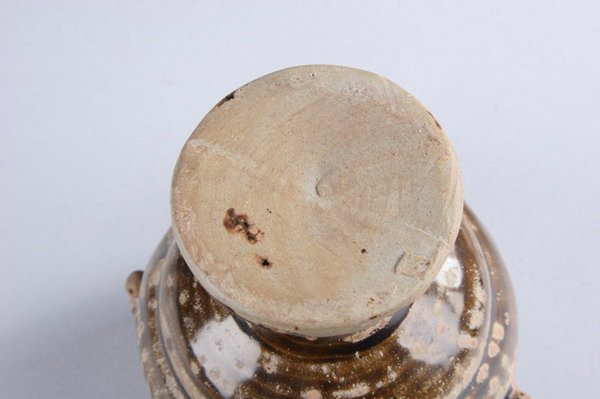 CHINESE BROWN GLAZED STONEWARE STEM JAR, Tang Dynast - 2