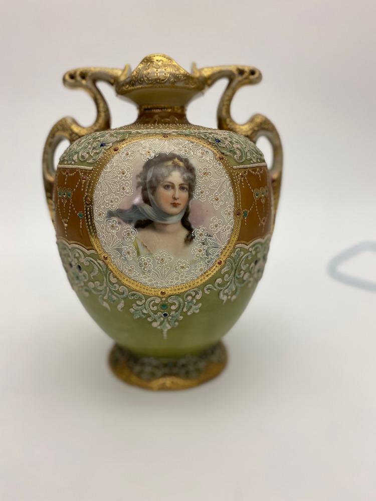 ROYAL VIENNA STYLE HAND-PAINTED PORCELAIN TWIN-HANDLED (1 of 5)