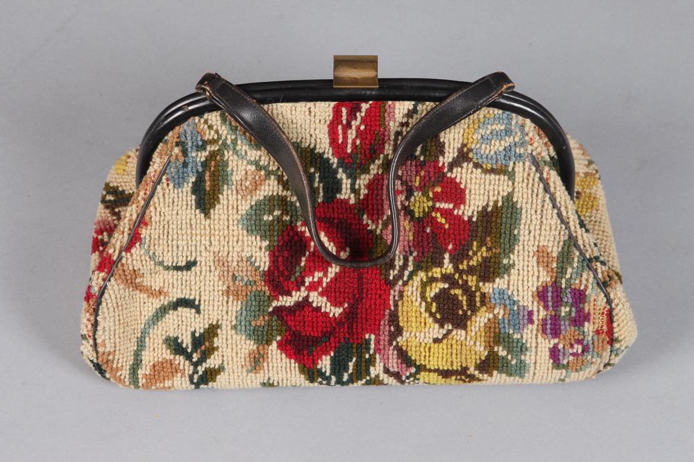VINTAGE NEEDLEPOINT PURSE, (1 of 1)