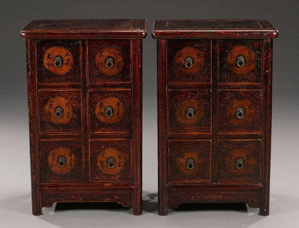 A PAIR OF CHINESE LACQUERED ELM WOOD MED