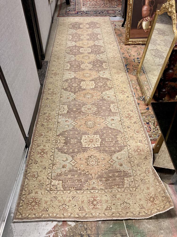 PAKISTANI ZIEGLER RUG. (1 of 3)