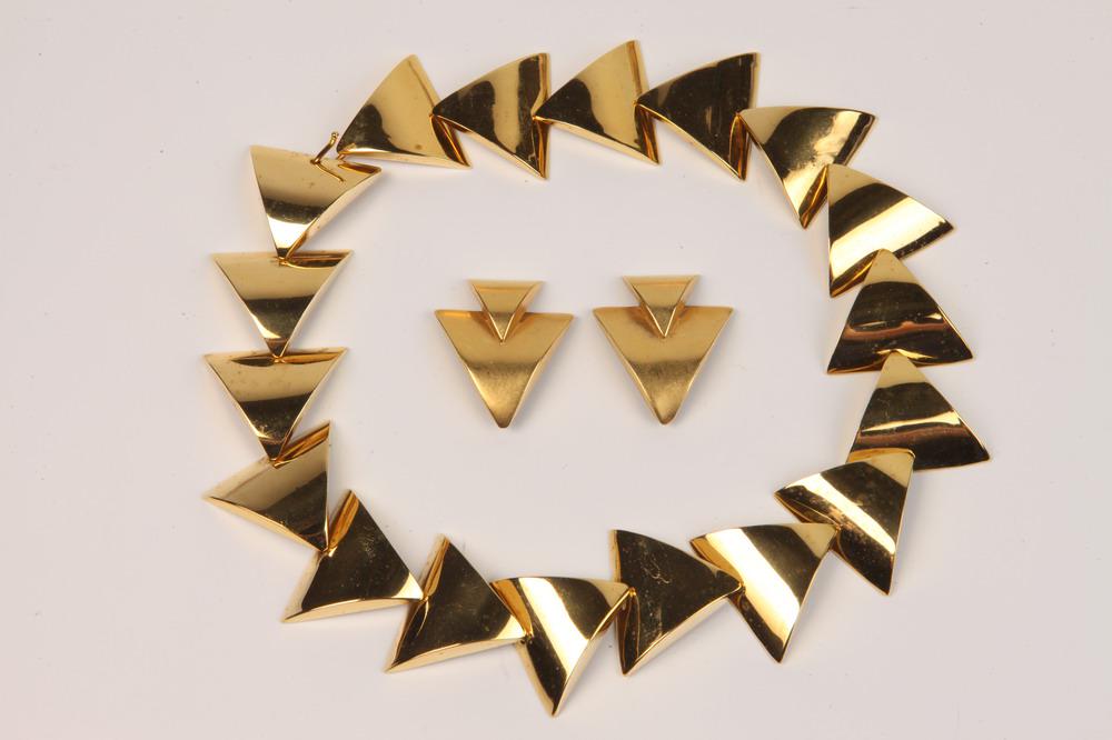 SIGNED DESIGNER CONTEMPORARY GOLD-PLATED TRIANGULAR-LINK CHOKER WITH PAIR SIMILAR TRIANGLE-DESIGN: SIGNED DESIGNER CONTEMPORARY GOLD-PLATED TRIANGULAR-LINK CHOKER WITH PAIR SIMILAR TRIANGLE-DESIGN CLIP-BACK EARRINGS.