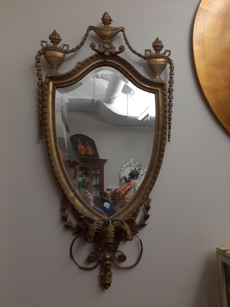 AMERICAN FEDERAL STYLE CARVED GILT-WOOD SHIELD SHAPE WALL MIRROR, 19th century. - H: 40 in. (1 of 1)