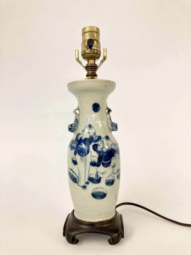 CHINESE BLUE AND WHITE PORCELAIN BALUSTER-FORM VASE DRILLED AND MOUNTED AS TABLE LAMP, 19th century. (1 of 5)