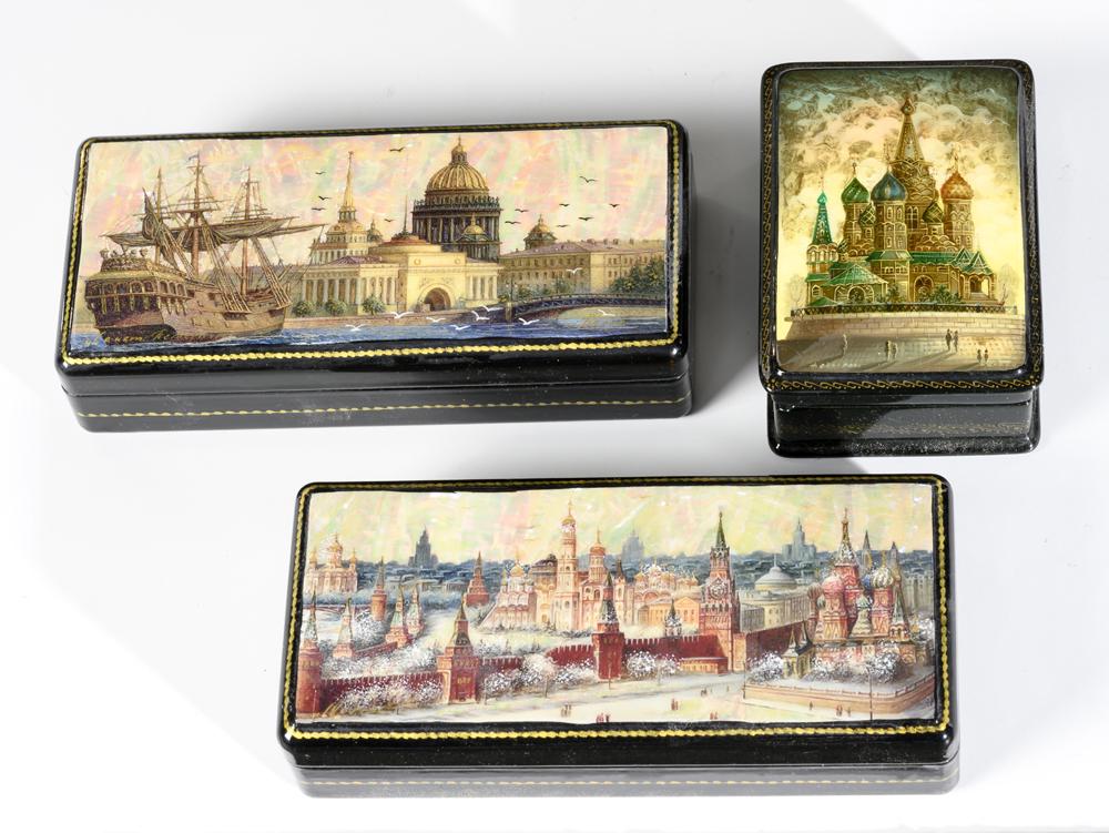 THREE RUSSIAN PAINTED AND BLACK LACQUERED HINGED-TOP RECTANGULAR BOXES . (1 of 10)