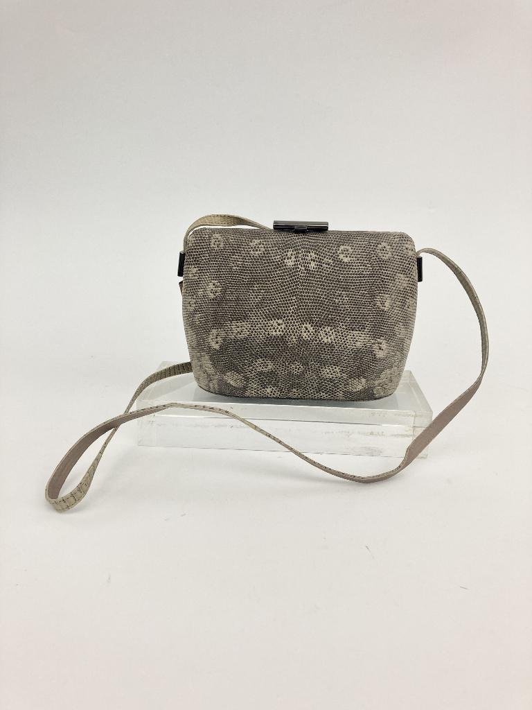 STUART WEITZMAN SNAKESKIN-PATTERNED PURSE.: STUART WEITZMAN SNAKESKIN-PATTERNED PURSE. With shoulder strap