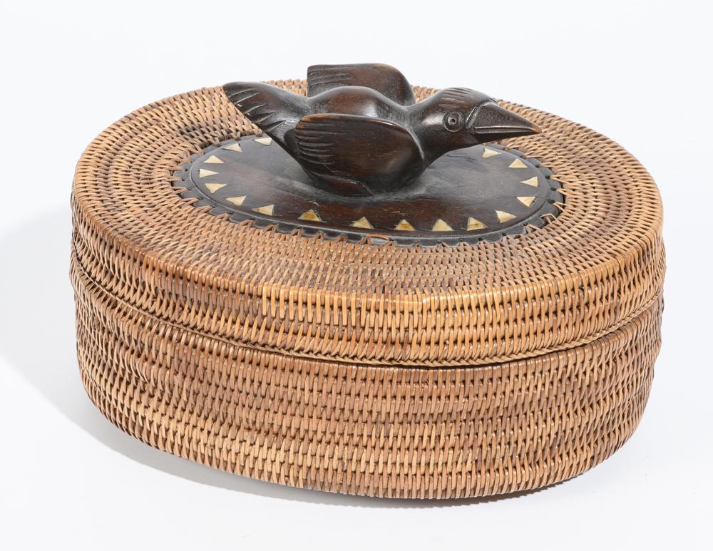 PACIFIC NORTHWEST LIFT-COVER OVAL BASKET WITH CARVED BIRD FINIAL, (1 of 1)