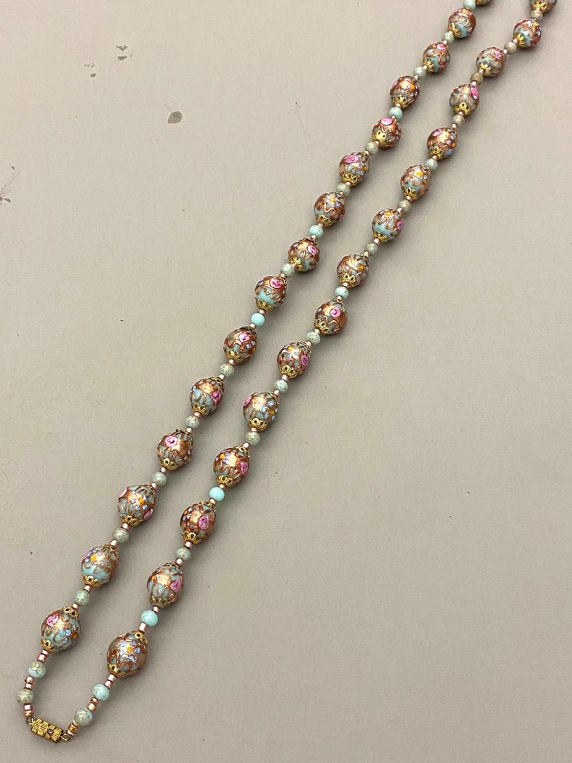 PAIR 1930'S VENETIAN MURANO WEDDING CAKE BEAD CHOKERS. - Each, L: 18"; screw together to form 36" (1 of 4)