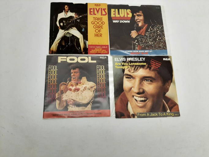 19 ELVIS PRESLEY RCA VICTOR 45 RECORDS, MOSTLY 1970S, (0349) on Dec 15