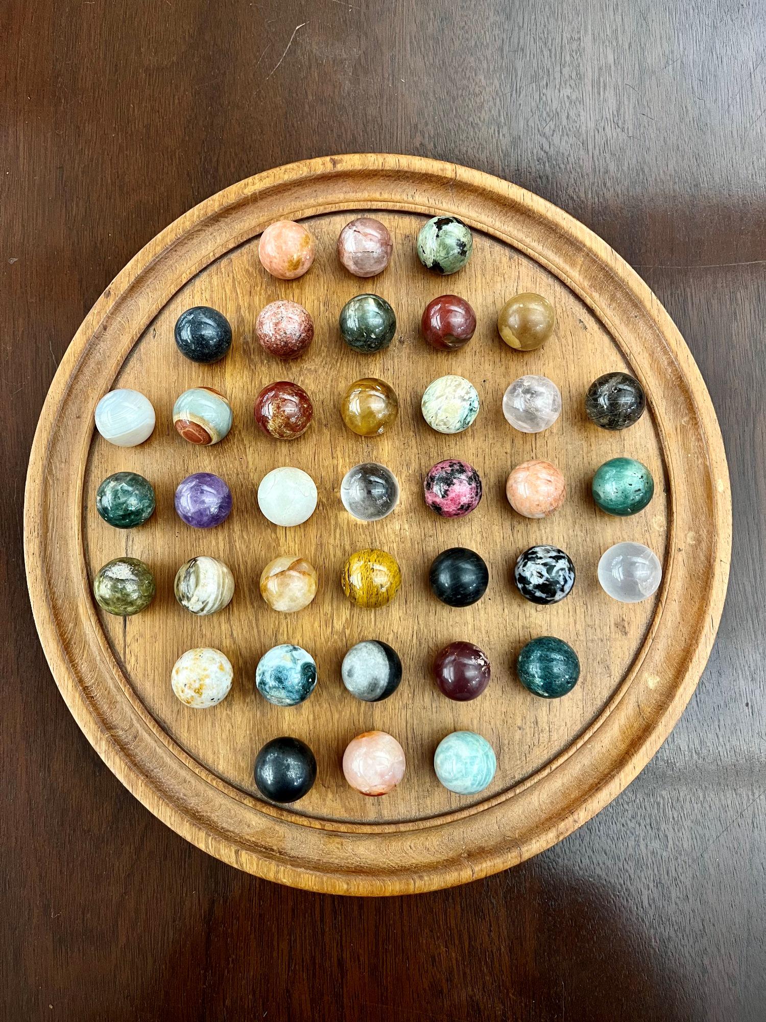 CIRCULAR WOODEN SOLITAIRE GAME BOARD WITH 37 COLORED HARDSTONE MARBLES, - Game board, D: 13 in. (1 of 7)