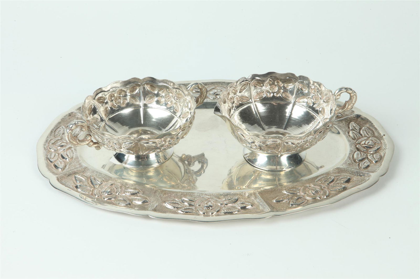MEXICAN OR SOUTH AMERICAN STERLING CREAMER AND OPEN TWO-HANDLE SUGAR BOWL WITH SHAPED OVAL (1 of 1)