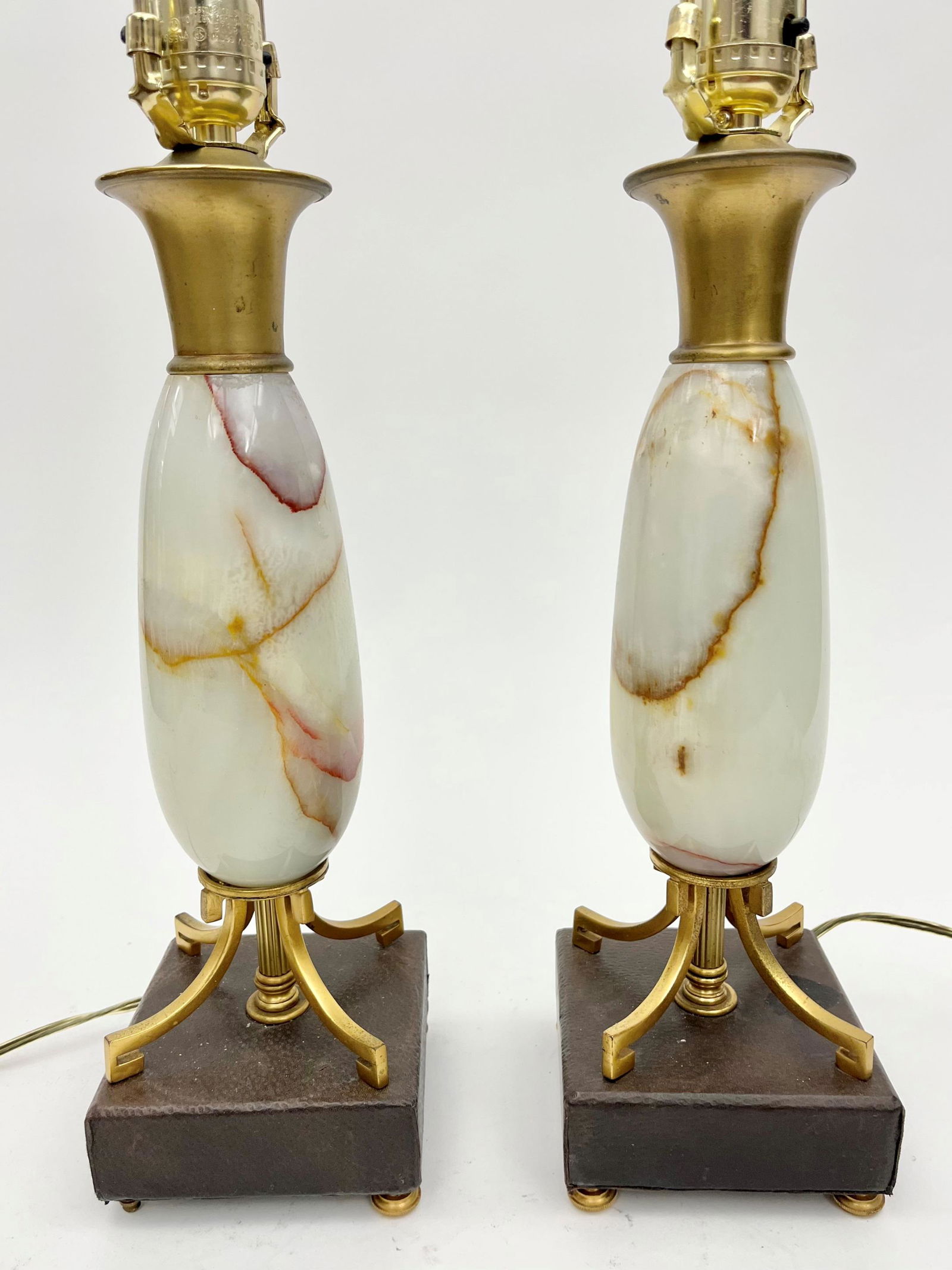 PAIR STRIATED WHITE ONYX ELONGATED OVOID TABLE LAMPS, - Overall, H: 22 3/4 in. (1 of 9)
