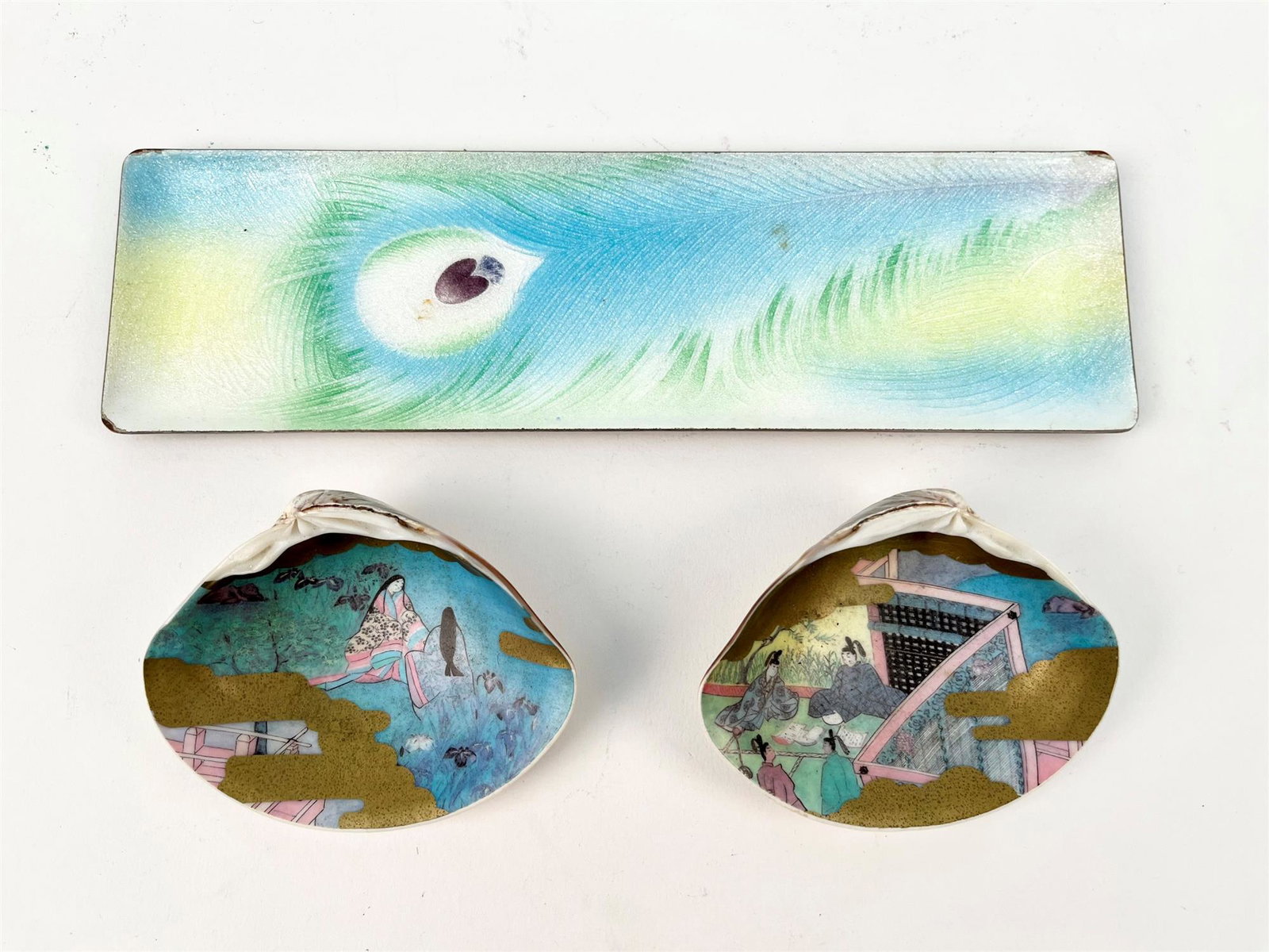 PAIR JAPANESE CLAMSHELLS PAINTED WITH MINIATURE VIEWS OF FIGURES,, AND ENAMELED PIN TRAY, (1 of 6)