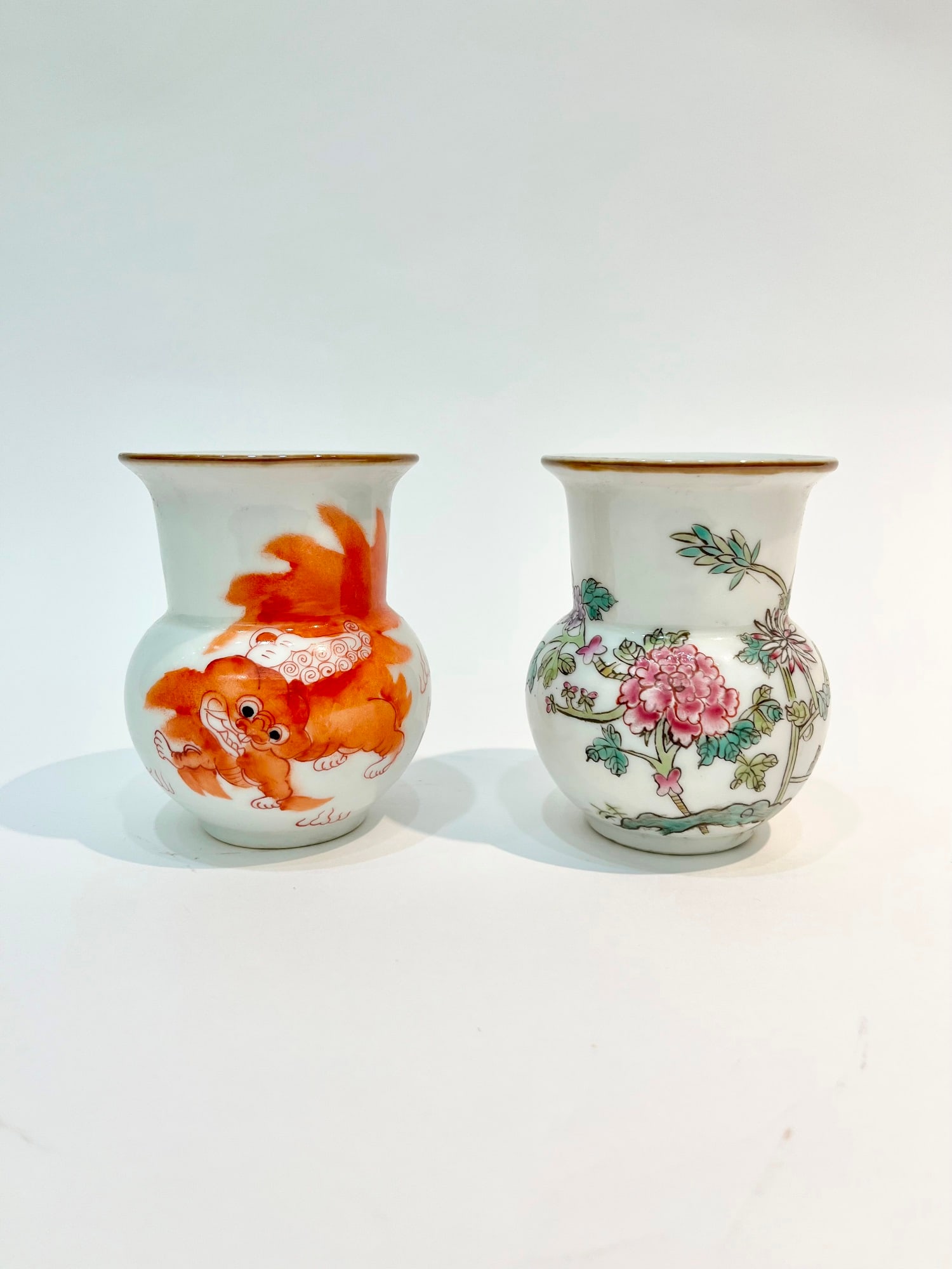 TWO CHINESE POLYCHROME PORCELAIN BRUSH POTS, - H: 4 in. (1 of 12)