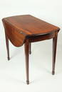 BALTIMORE FEDERAL INLAID MAHOGANY BOW-FRONT DROP-LEAF TABLE. - H: 28 1/2 in.; top, 33 3/4 in. x 18