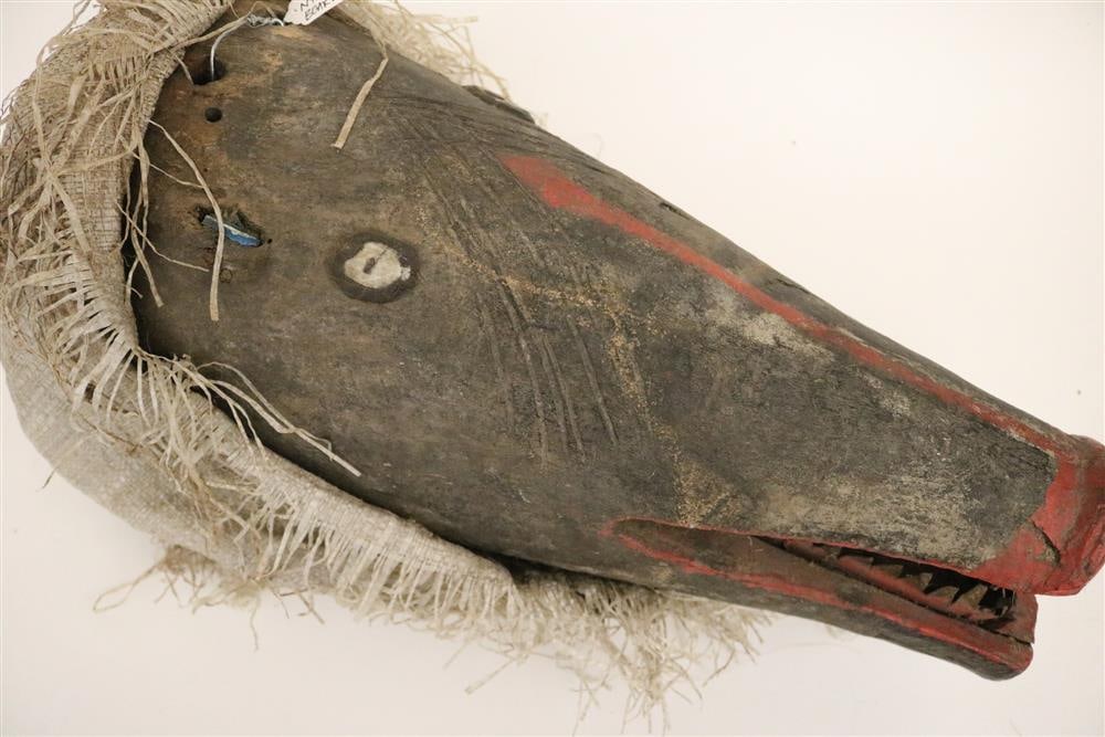 MALAWI CHEWA BANTU NYAU WARTHOG MASK, 21st century. - height: 24 inches. (1 of 15)