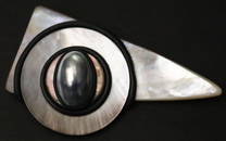 CONTEMPORARY DESIGNER SYLVIA GOTTWALD ABALONE SHELL AND SILVER MABE PEARL GEOMETRIC PIN,