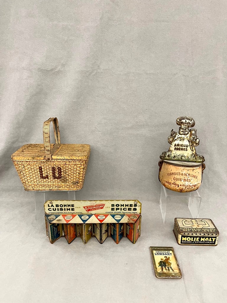 FIVE ASSORTED FRENCH LITHOGRAPHED TIN ADVERTISING ITEMS. late 19th-early 20th century, Incuding (1 of 20)
