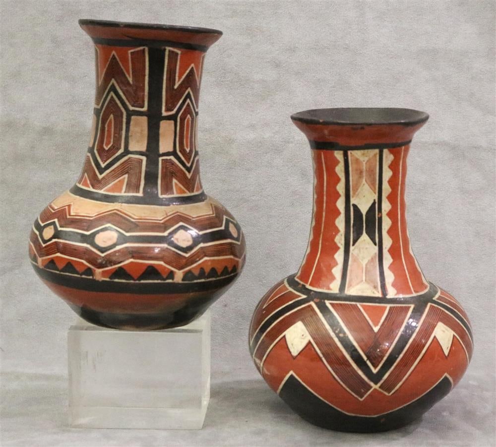 COLOMBIAN AMAZON DECORATED VESSELS . 20th century. - Height: 9 inches. (1 of 12)