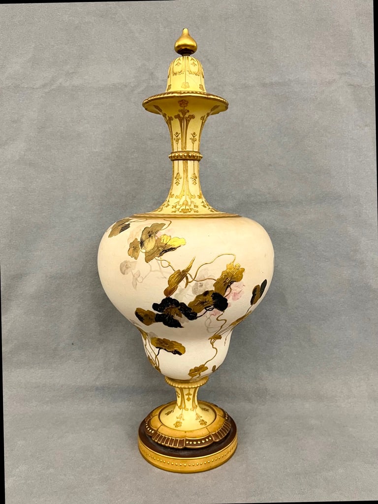 DOULTON BURSLEM FLORAL DECORATED PORCELAIN LIFT-COVER, FOOTED VASE, 19th century. - H: 17 3/4 in. (1 of 5)