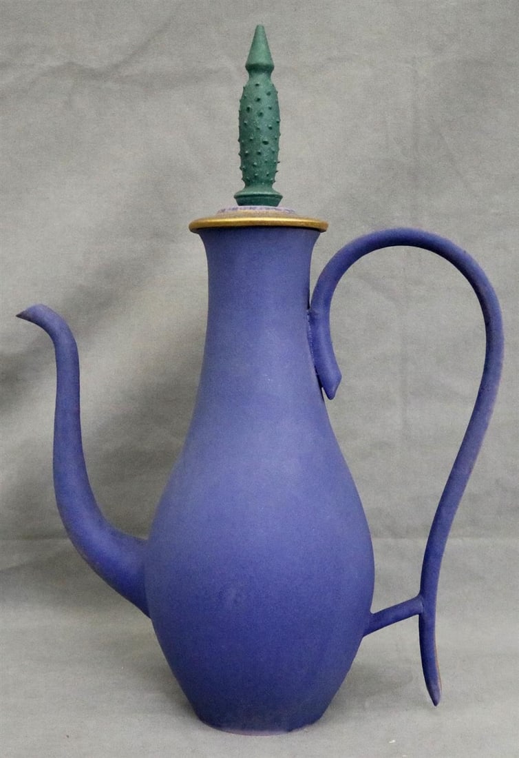 MASUO OJIMA (Japanese/American b. 1949). PURPLE GLARED BALUSTER FORM TEAPOT WITH COVER. Art pottery (1 of 16)
