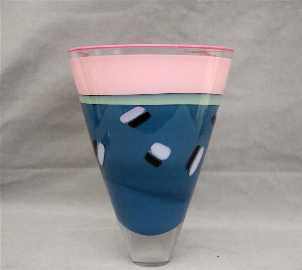 CONTEMPORARY AMERICAN GLASS ARTISAN. -  H:11 ¼". (1 of 14)