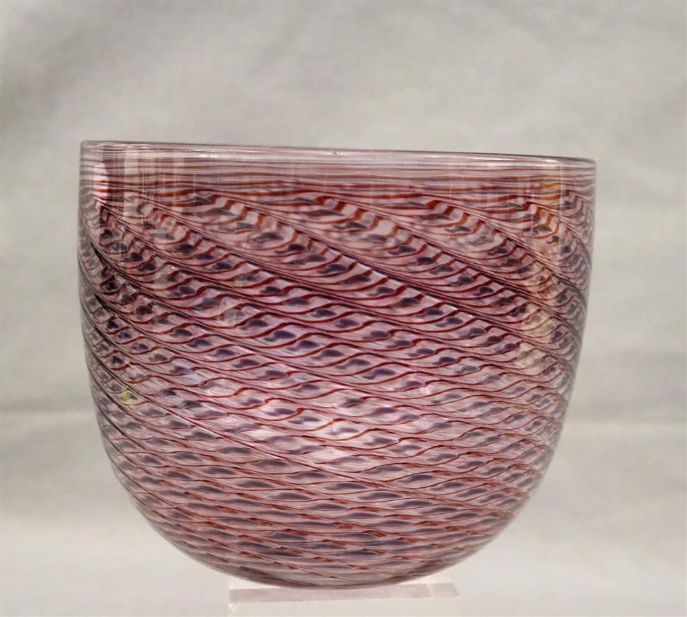 KIT KARBLER AND MICHAEL DAVID (American, Contemporary). Art glass bowl with patterned decoration on (1 of 8)