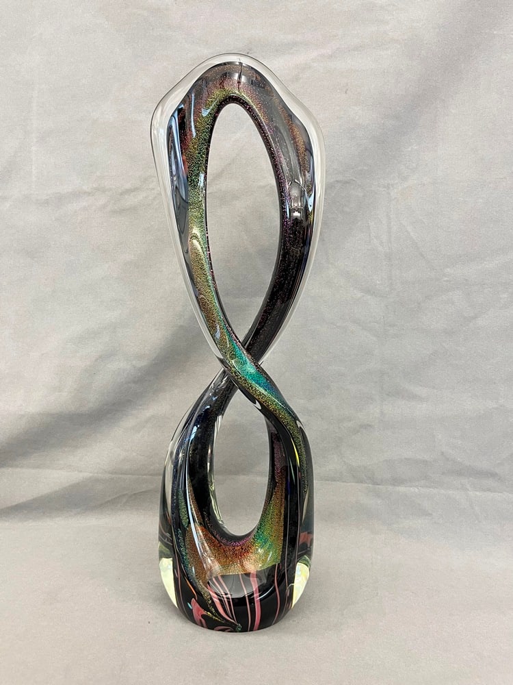ROLLIN KARG FIGURE-EIGHT ART GLASS SCULPTURE,: ROLLIN KARG FIGURE-EIGHT ART GLASS SCULPTURE. H: 23 in.