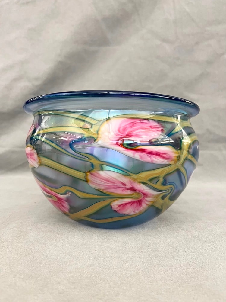 JOHN LOTTON ART GLASS VASE. - H: 5 1/2 in. D: 8 in. (1 of 4)