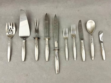 55-PIECE SERVICE LUNT CO. "SUMMER SONG" PATTERN STERLING SILVER FLATWARE,