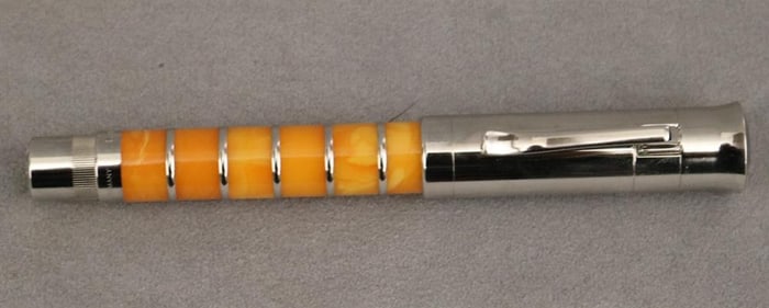 GRAF VON FABER CASTELL PEN OF THE YEAR 2004 AMBER FOUNTAIN PEN,
