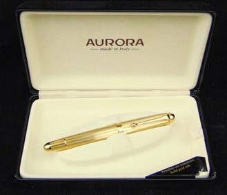 AURORA 88 GOLD SOLITAIRE FOUNTAIN PEN.