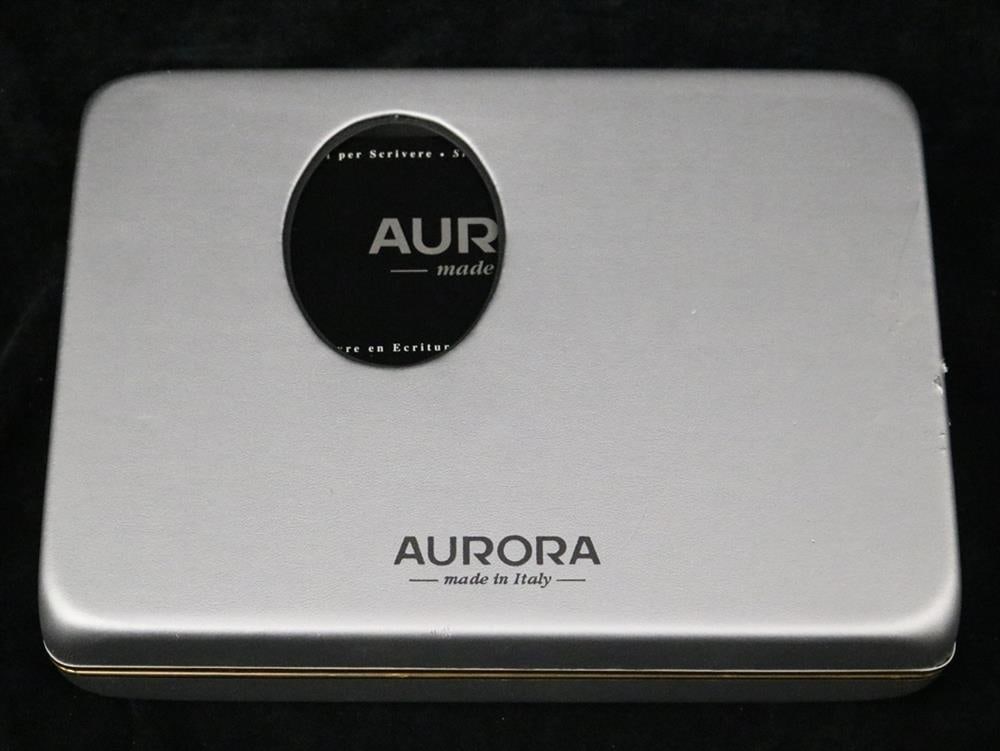 AURORA "DEMONSTRATOR" FOUNTAIN PEN. (1 of 3)
