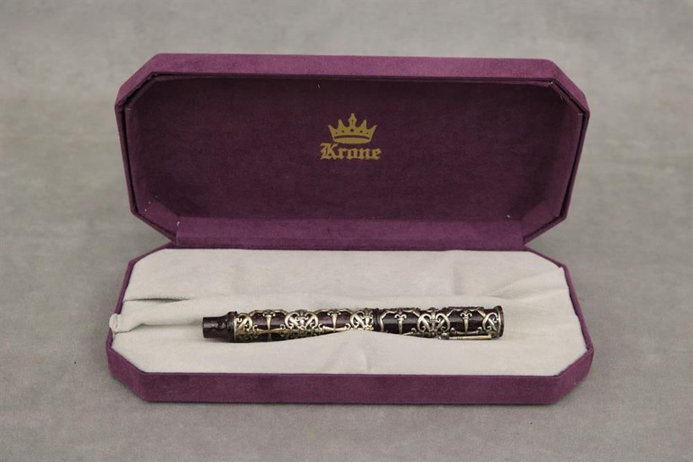 KRONE ARCHITECTUS COLLECTION "SWORDS" ROLLER BALL PEN. (1 of 8)