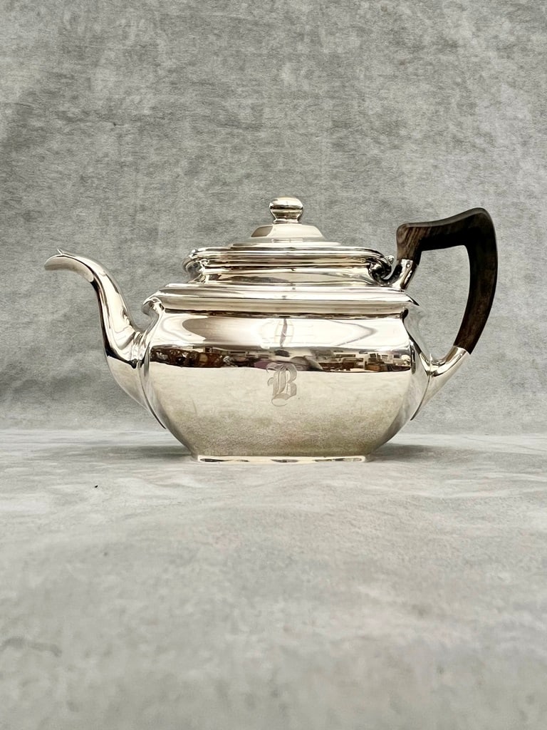 GORHAM CO. STERLING SILVER TEAPOT WITH EBONIZED TREEN HANDLE. - H: 6 in. Gross wt.. 18 troy oz. (1 of 7)