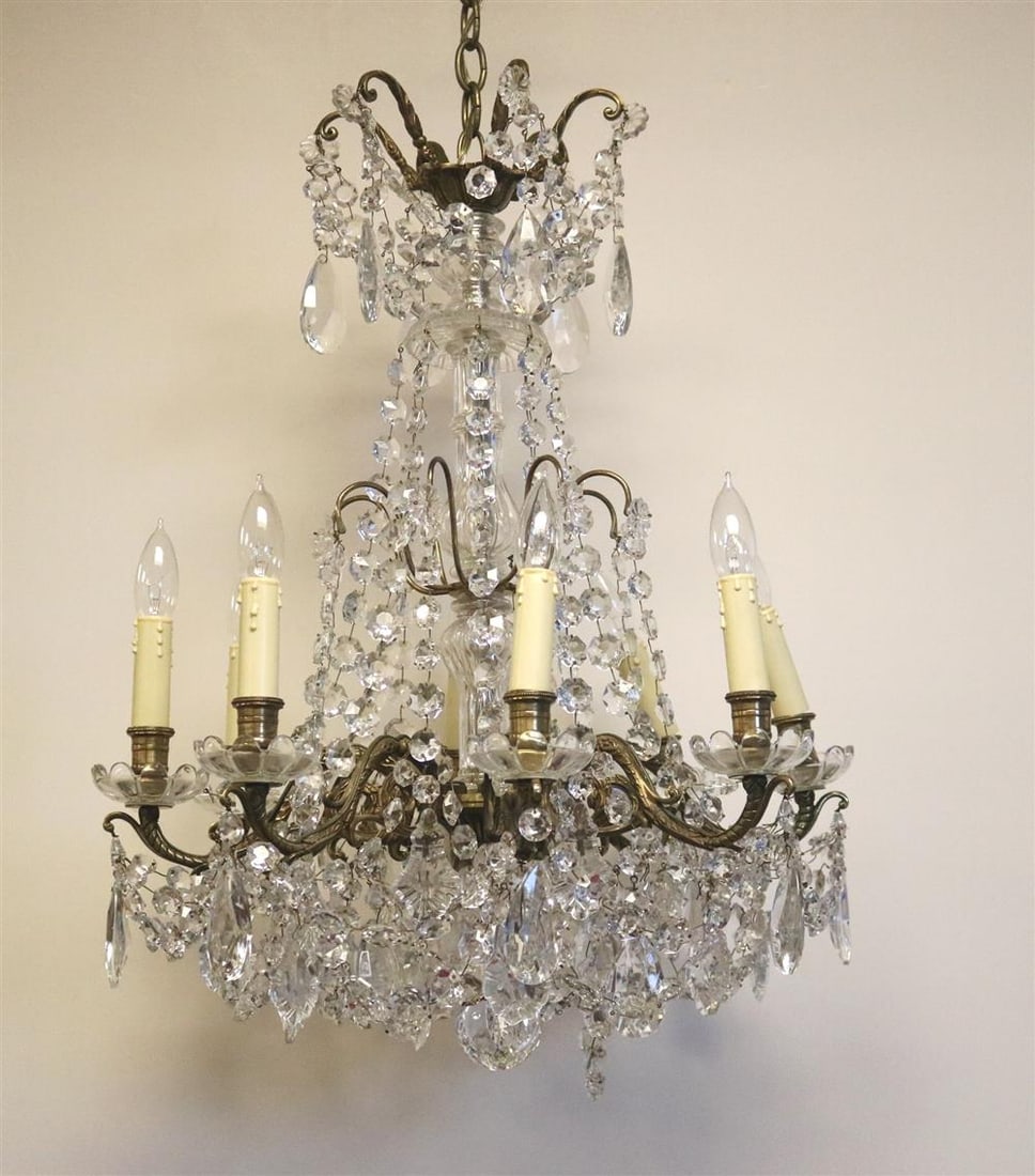 CUT CRYSTAL EIGHT-LIGHT CHANDELIER. possibly Baccarat. - H: 30" (excluding hanging chain); Spread, (1 of 20)